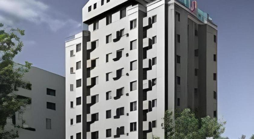 Jinjiang Inn Qingdao Wuxi Square Nanjing Road Metro Station Экстерьер фото
